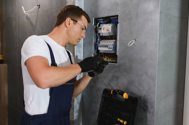 Best Affordable Emergency Electrician  in Chapel Hill, TN